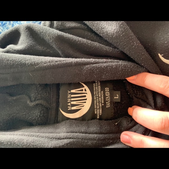 Sweatshirt - Picture 2 of 2